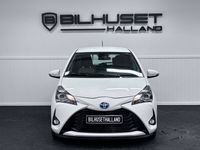 begagnad Toyota Yaris Hybrid e-CVT Euro 6 101hk | MOMS | 4340 mil