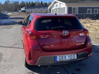 begagnad Toyota Auris Hybrid e-CVT Euro 5