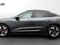 Begagnad Audi Q8 Sportback e-tron S-Line 300 kW (408 HK) 2023 Daytonagrå pärleffekt SUV