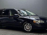 Begagnad Volvo V70 Dynamic 170 HK (125 kW) 2005 Mörkblå (blå) Kombi