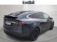Begagnad Tesla Model X 244 kW (333 HK) 2018 Mörkgrå SUV