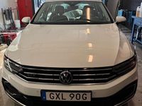 Begagnad VW Passat GTE 218 HK (160 kW) 2021 Vit Kombi