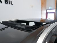 Begagnad Volvo XC60 Plus 350 HK (257 kW) 2022 Grå SUV