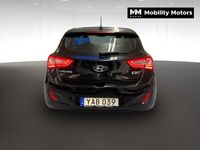 begagnad Hyundai i30 i301,6 CRDI Aut Navi M&K 2016, Halvkombi