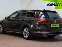 begagnad VW Passat Alltrack 2.0 TDI 4Motion Kamera Värmare 190hk