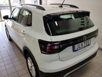 begagnad VW T-Cross - Life TSI 95 HK // 2400 mil !! //