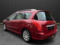 Begagnad Peugeot 308 SW 140 HK (102 kW) 2009 Röd Kombi