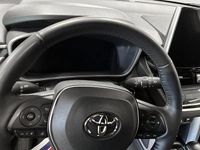 Begagnad Toyota Corolla Cross Style 200 HK (147 kW) 2023 Grön SUV