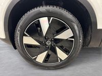 Begagnad Volvo EC40 Single Motor Extended Range 188 kW (256 HK) 2023 Vit SUV