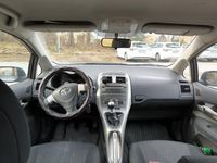 begagnad Toyota Auris 5-dörrar 2.0 D-4D Euro 5