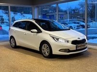 Begagnad Kia Ceed Sportswagon Comfort 128 HK (94 kW) 2015 Vit Kombi