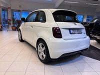 Begagnad Fiat 500e Icon 86 kW (118 HK) 2022 Vit Halvkombi