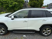 Begagnad Toyota RAV4 Hybrid Executive 222 HK (163 kW) 2019 Vit SUV