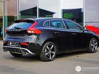 Begagnad Volvo V40 R-Design 153 HK (112 kW) 2018 Svart Kombi