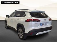 Begagnad Toyota Corolla Cross Style 200 HK (147 kW) 2022 Vit SUV