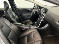 begagnad Volvo V40 CC T3 150hk Geartronic