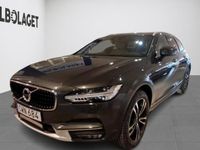 begagnad Volvo V90 CC D5 AWD Pro DRAG VOC NAV BLIS 2018, Kombi