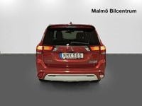 Begagnad Mitsubishi Outlander 224 HK (164 kW) 2019 Röd SUV