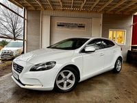 Begagnad Volvo V40 Summum 116 HK (85 kW) 2013 Vit Halvkombi