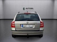 Begagnad Skoda Octavia 152 HK (111 kW) 2008 Brun Kombi