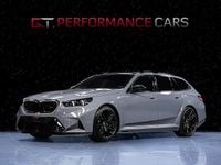 Ny BMW M5 Comfort Edition 728 HK (535 kW) 2025 M brooklyn grey metallic 4250 Kombi