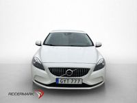 Begagnad Volvo V40 Momentum 120 HK (88 kW) 2015 Vit Halvkombi
