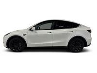 Begagnad Tesla Model Y Long Range AWD 378 kW (514 HK) 2023 Vit SUV