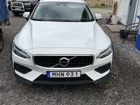 begagnad Volvo V60 CC D4 AWD Geartronic Momentum Euro 6