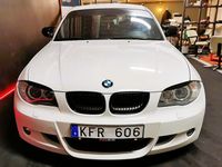 Begagnad BMW 118 Advantage 143 HK (105 kW) 2010 Vit Halvkombi