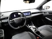 Begagnad MG MG3 194 HK (142 kW) 2024 Vit Halvkombi