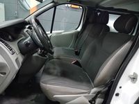 begagnad Opel Vivaro Kombi 2.9t 2.0 9-Sits CDTI