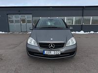 Begagnad Mercedes A160 Classic 95 HK (69 kW) 2009 Silver Halvkombi