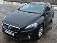 begagnad Volvo V40 CC D2/Auto/GPS/Dieselvärmare/Momentum