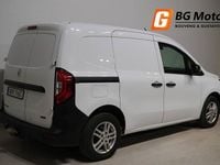 Begagnad Renault Kangoo 89 kW (122 HK) 2023 Vit Minibuss