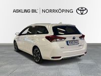 begagnad Toyota Auris Touring Sports Hybrid ActivePlus