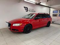 Begagnad Volvo V70 R-Design 231 HK (169 kW) 2010 Röd Kombi