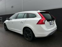 begagnad Volvo V60 D5 Summum D-Värm Keyless Nyservad Kamrem bytt VoC