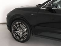 begagnad Porsche Macan S Diesel PDK 258hk / V-HJUL / VÄRMARE / BOSE /