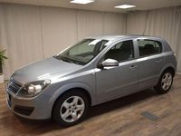 Begagnad Opel Astra 105 HK (77 kW) 2006 Grå Halvkombi