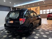 begagnad Subaru Forester 2.0 X 4WD GRAG PANORAMATAK S&V DÄCK