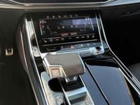 Begagnad Audi RS Q8 600 HK (441 kW) 2022 SUV