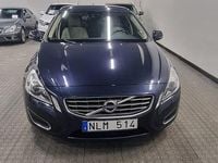 Begagnad Volvo S60 Momentum 150 HK (110 kW) 2012 Blå Sedan