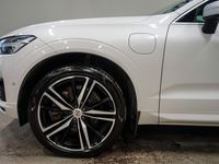 begagnad Volvo XC60 T8 TwEn 408hk AWD R-Design B&W Pano HUD Drag S&V