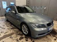 Begagnad BMW 325 218 HK (160 kW) 2006 Kombi