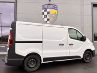 begagnad Renault Trafic Skåpbil 2.7t 1.6 dCi - 13.900mil - Dragkrok