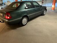 Begagnad Mercedes C180 122 HK (89 kW) 1995