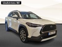 Begagnad Toyota Corolla Cross Style 200 HK (147 kW) 2022 Vit SUV