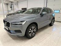 begagnad Volvo XC60 B4 AWD Momentum HK/Drag/VOC/Kamera/Elstol/Nav