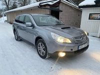 begagnad Subaru Outback 2.0 4WD Euro 5 JUL REAREAREA!!!!!!!!!!