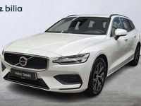 Begagnad Volvo V60 Core 200 HK (147 kW) 2024 Vit Kombi